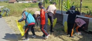 Sinergitas TNI-POLRI Serta Pemda Melaksanakan Kerja Bakti Bersama Di Wilayah Kabupaten Pegunungan Arfak