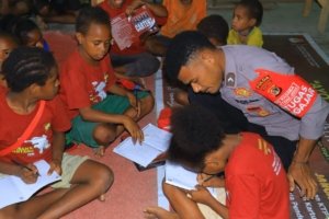 Tingkatkan Kualitas Anak-anak di Yalimo dalam Berhitung Cepat, Satgas Si-Ipar Terus Asah Kemampuan Anak-anak