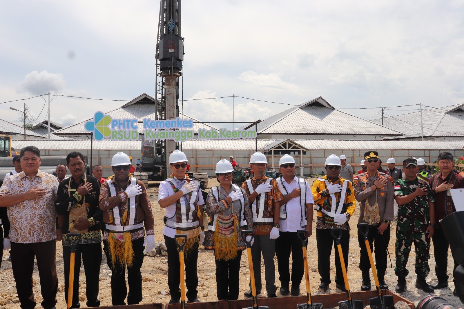 Menkes RI Letakkan Batu Pertama RSUD Kwaingga, Polres Keerom Kerahkan Pengamanan Maksimal
