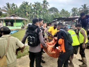 Empat Hari Dalam Pencarian, Seluruh Korban Tanah Longsor di Kampung Wembi Distrik Mannem Kab. Keerom Berhasil Dievakuasi
