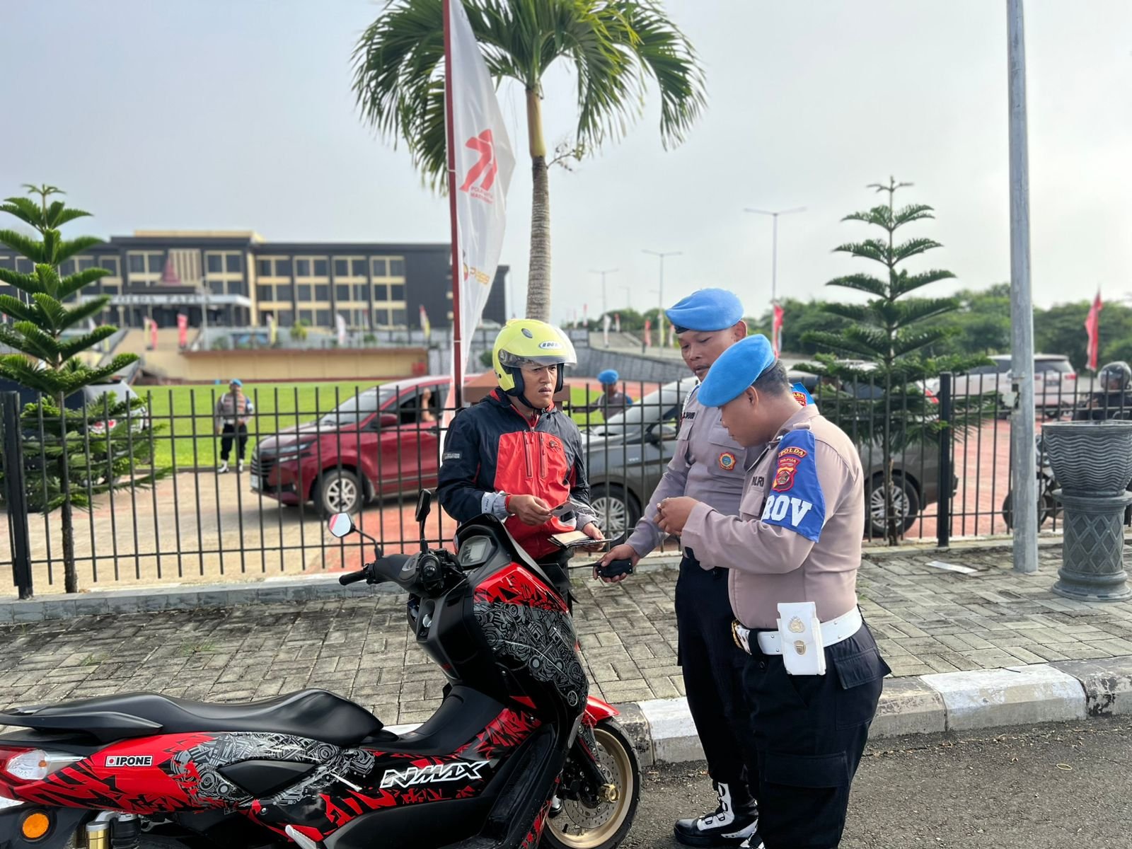 Bid Propam Polda Papua Gelar Ops Gaktibplin, Belasan Anggota dan ASN Terjaring Pelanggaran Disiplin Berkendara