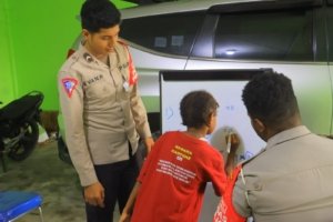 Subsatgas Si-Ipar Dorong Semangat Belajar Anak-anak di Yalimo, Ajarkan Membaca dan Berhitung Cepat