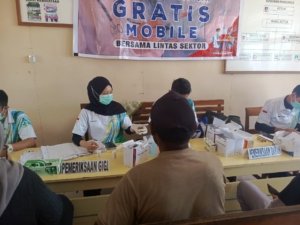Polsek Sarmi Kota dan Puskesmas Gelar Pemeriksaan Kesehatan Gratis untuk Personel dan Warga