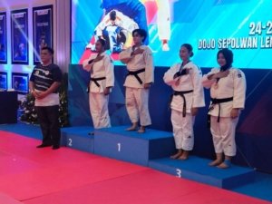Bripda Dita Aulia Permata Putri Raih Emas untuk Polda Papua di Kejuaraan Judo Kapolri Cup 2025