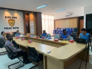 Polda Papua Gelar Sumpah dan Pakta Integritas Seleksi STIK Sumber Polwan T.A. 2025