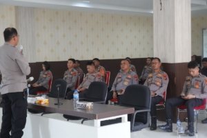 Polda Papua Barat Laksanakan Zoom Sosialisasi Persiapan E-Monev KIP 2025 kepada PPID Satker dan Satwil