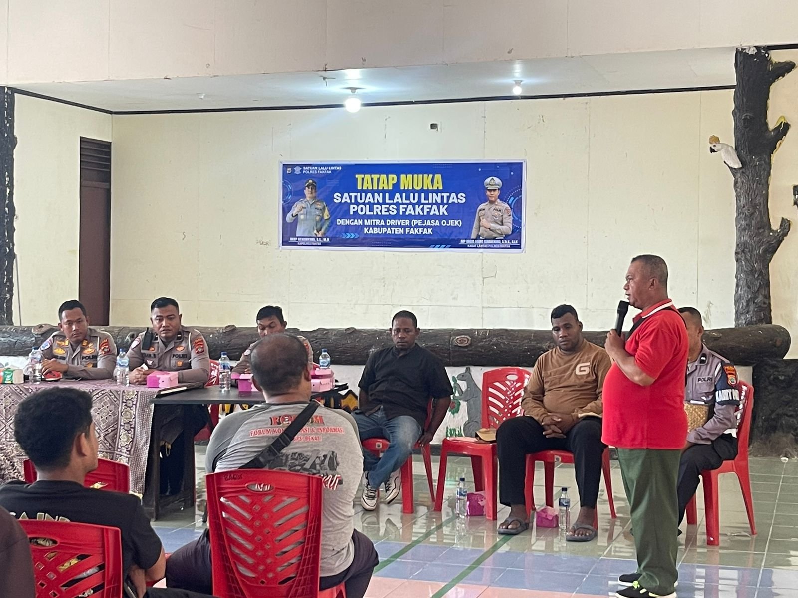 Kasat Lantas Fakfak Ajak Driver Ojek Jadi Pelopor Keselamatan: “Bapak-Bapak adalah Sahabat Kami di Jalan