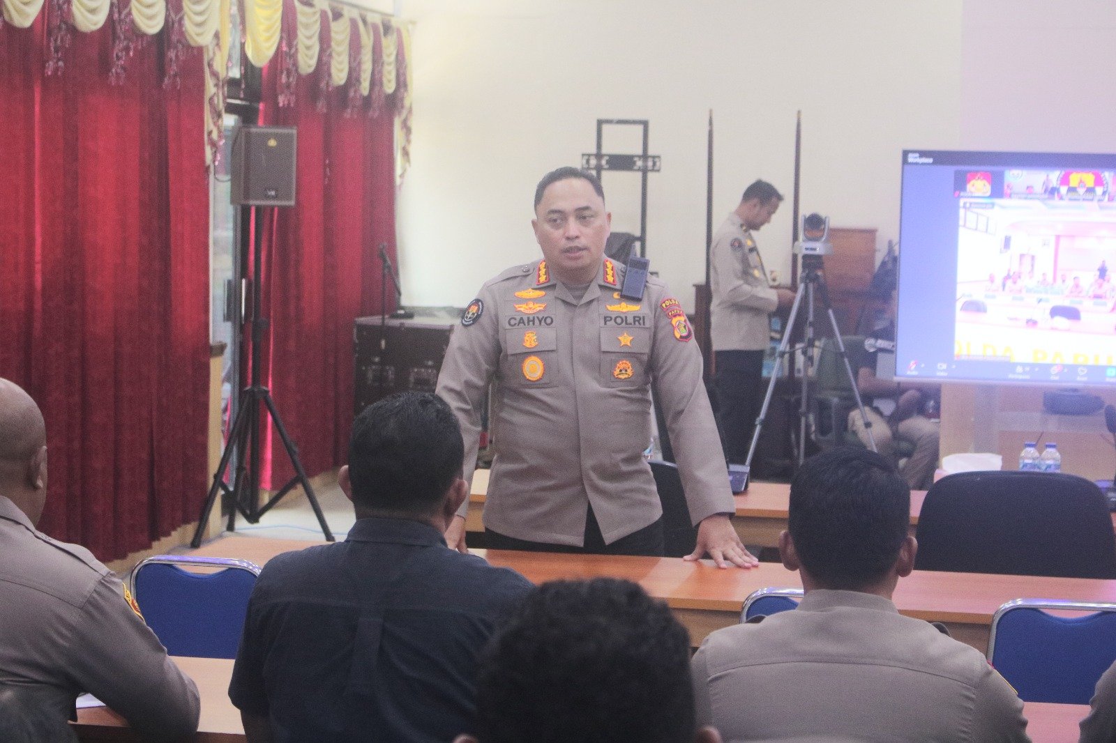 Polda Papua Siap Pertahankan Predikat “Informatif”, Gelar Rapat Persiapan Monev KIP 2025