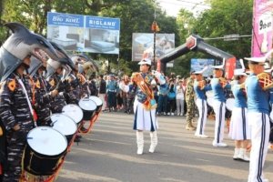 Genderang Suling Gita Jala Taruna AAL Angkatan Ke-72 Tampil Di Kota Padang