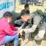 Partisipasi Tim Kesehatan Satgas Ops Damai Cartenz Gelar Pelayanan Kesehatan di Festival Budaya Lembah Baliem