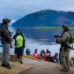 Satgas Ops Damai Cartenz lakukan patroli dialogis di Pelabuhan Aikai