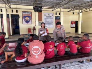 Operasi Rasaka Cartenz 2025: Subsatgas Si-Ipar Polres Jayawijaya Gelar Giat Pendidikan di Mako Polres