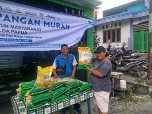Polda Papua Hadirkan Pasar Murah Bantu Warga Heram Dapatkan Beras Terjangkau