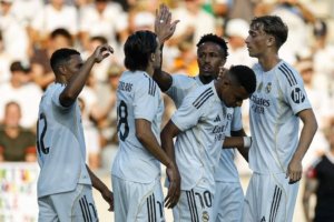 Real Madrid Menundukkan WSG Tirol 4-0