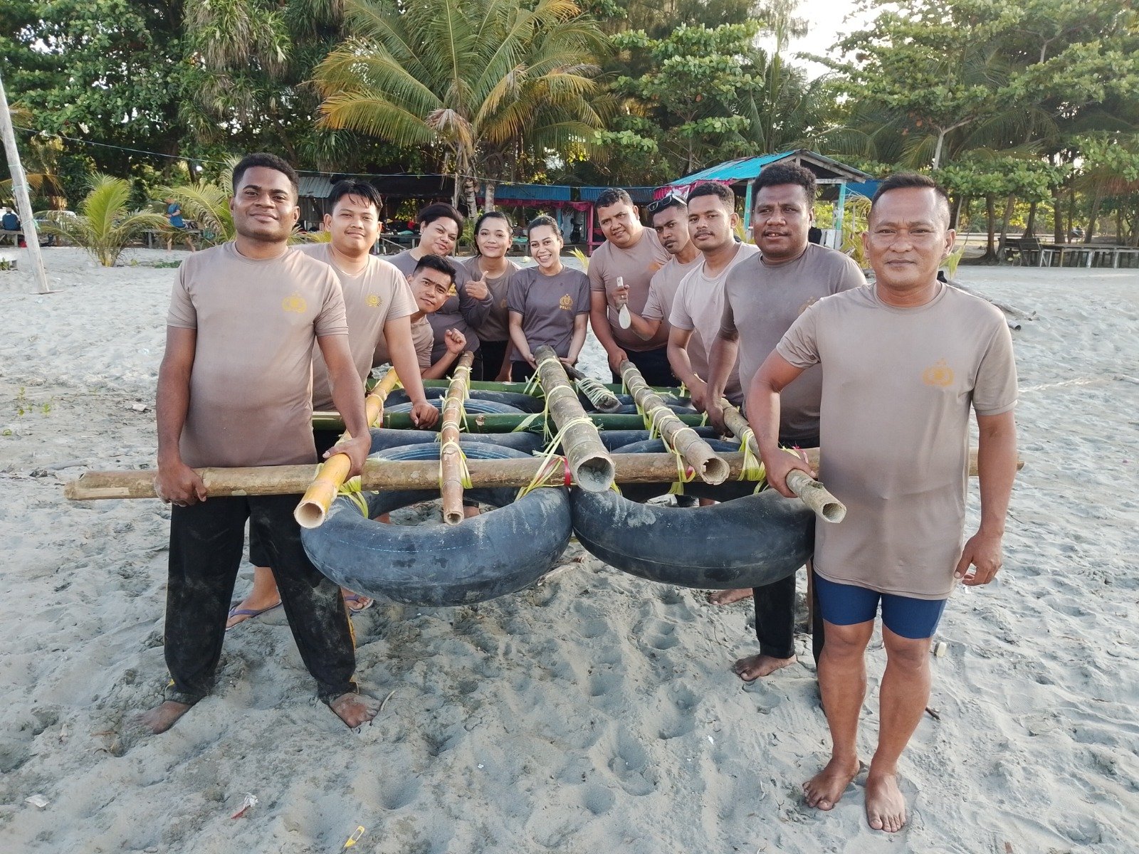 Polda Papua Gelar Penutupan Pembinaan dan Pemulihan Profesi Bagi PNPP yang Melakukan Pelanggaran Disiplin dan Kode Etik