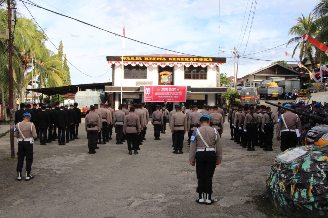 Polres Fakfak Gelar Upacara HUT ke-80 Kemerdekaan RI: Kobarkan Semangat Nasionalisme, Teguhkan Pengabdian Polri untuk Negeri