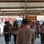 Wujudkan Kamtibmas Kondusif, Polres Tolikara Rutin Gelar Patroli Jalan Kaki di Sekitar Rumah Ibadah