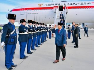 Disambut Hangat di Amsterdam, Presiden Prabowo Awali Misi Perkuat Diplomasi Indonesia-Belanda