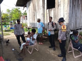 Polsek Tor Atas Polda Papua Laksanakan Sambang Masyarakat di Wilayah Sarmi Kota