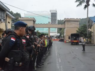 Hari Ke-6 Operasi Ketupat Cartenz 2026, Kasatgas Humas Tekankan Kedisiplinan dan Optimalisasi Aplikasi SOT