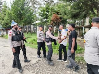 Polres Tolikara Gelar Patroli Minggu Pagi, Jaga Keamanan dan Kenyamanan Warga Beribadah