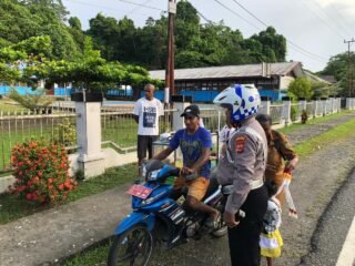 Satlantas Polres Waropen Intensifkan Strong Point Pagi, Wujudkan Lalu Lintas Aman dan Tertib 