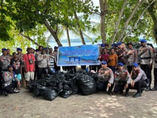Sinergi dan Pengabdian Ditpolairud Polda Papua Barat Melayani Masyarakat Pesisir