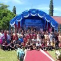 Bhabinkamtibmas Mararena Hadiri Pelepasan Siswa SMA Negeri 1 Sarmi, Imbau Rayakan Kelulusan Secara Bijak 