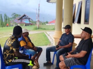 Polres Mamberamo Tengah Bangun Komunikasi dengan Tokoh Intelektual Terkait Perkembangan Situasi di Kobakma