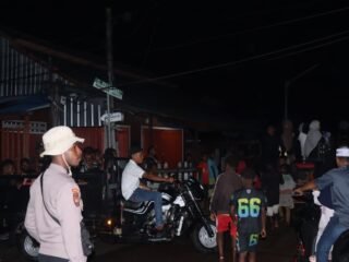 Polres Asmat Amankan Pawai Takbir Keliling, Malam Idul Adha di Agats Berlangsung Aman dan Penuh Kebersamaan 