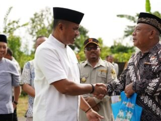 Polda Papua Barat Gelar Shalat Idul Adha 1447 H dan Distribusikan Daging Qurban kepada Masyarakat