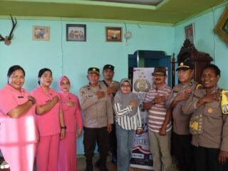 Jelang HUT Bhayangkara ke-80, Polres Asmat Pererat Silaturahmi dengan Purnawirawan dan Warakawuri