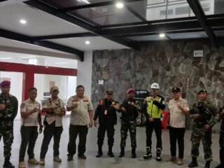 Tingkatkan Keamanan, Kenyamanan dan Ketertiban Masyarakat, TNI, Polri, dan Satpol PP Kota Bitung Rutin Patroli Gabungan