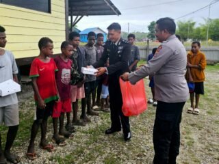 Hari Bhayangkara ke-80, Polisi Pelabuhan Tanah Merah dan Iwoot Tebar Kepedulian untuk Masyarakat