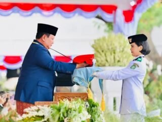 Khidmat dan Penuh Makna, Presiden Prabowo Pimpin Upacara Detik-Detik Proklamasi di Istana Merdeka