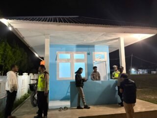 Patroli Malam Polsek Kelila Sasar Pemukiman Warga, Jaga Kamtibmas Tetap Kondusif