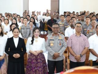 Kapolda Papua Ajak Personel Jadikan Kasih sebagai Kekuatan dalam Pengabdian