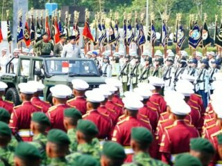 Presiden Prabowo Anugerahkan Tanda Kehormatan Bintang Mahaputera kepada Tujuh Tokoh TNI