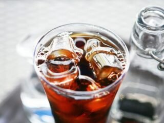 Mitos atau Fakta, Minum Es Bikin Flu Makin Parah?