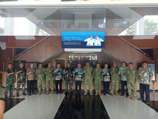 Sambut Tim Sahli Panglima TNI di Wilayah Kodim 1310/Bitung, Dandim 1310/Bitung Tegaskan Komitmen TNI Dukung Ketahanan Pangan dan Kesejahteraan Rakyat